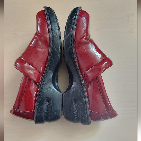 BOC Born Concept Shoes Womens 6M Peggy Clogs Slip On BC1632 Red Patent Leather - Picture 6 of 13